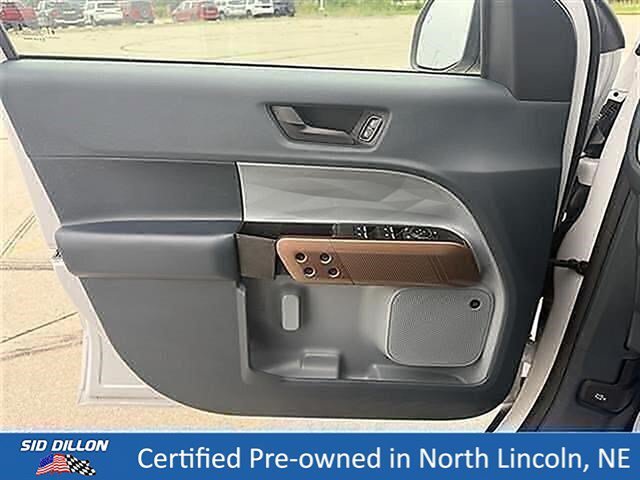 Certified Used 2023 Oxford White Ford LARIAT image 17