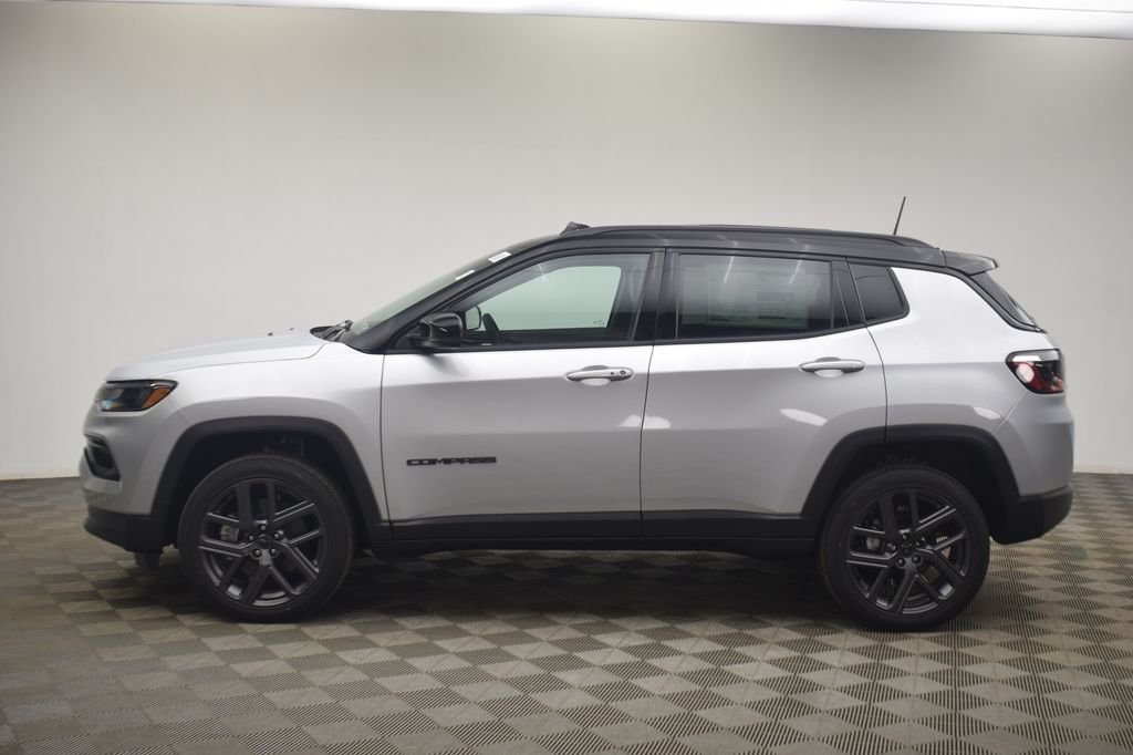 New 2026 Silver Zynith Metallic Clearcoat Jeep Limited image 14