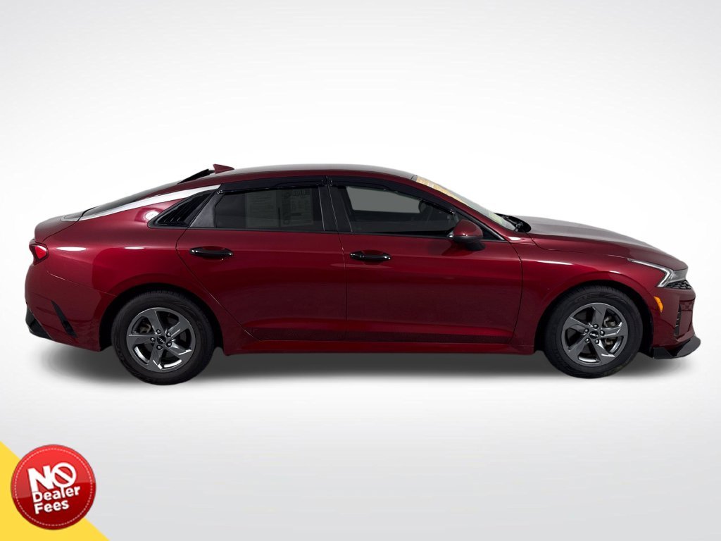 Used 2022 Red Kia LXS image 2