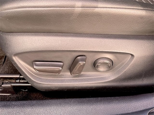 2024 Toyota Camry SE photo 4