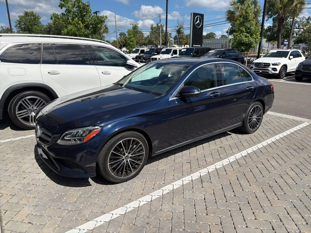 2019 Mercedes-Benz C-Class C300's photo