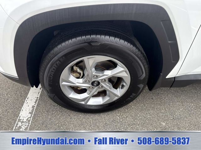 Used 2023 White Pearl Hyundai SEL image 14