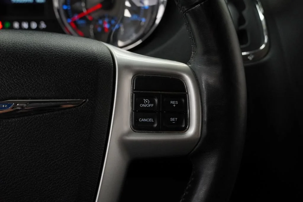 Used 2016 Blue Chrysler Touring image 34