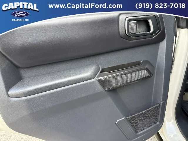 Used 2025 Beige Ford Badlands image 17