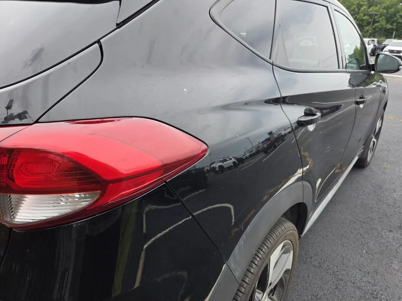 Used 2018 BLACK HYUNDAI VALUE image 8