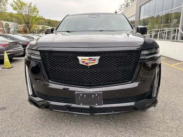 Used 2023 Black Raven Cadillac 4WD Sport Platinum !! SUPER CRUISE !! image 3