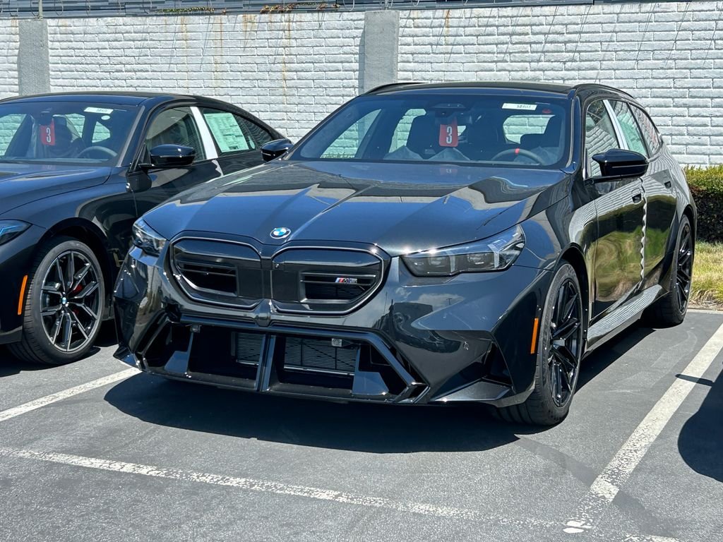 New 2027 Black Sapphire Metallic BMW Base image 2