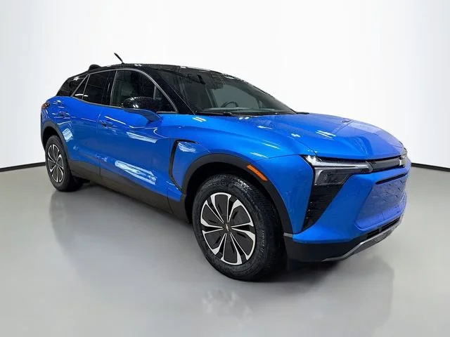 New 2026 Riptide Blue Metallic Chevrolet LT image 5