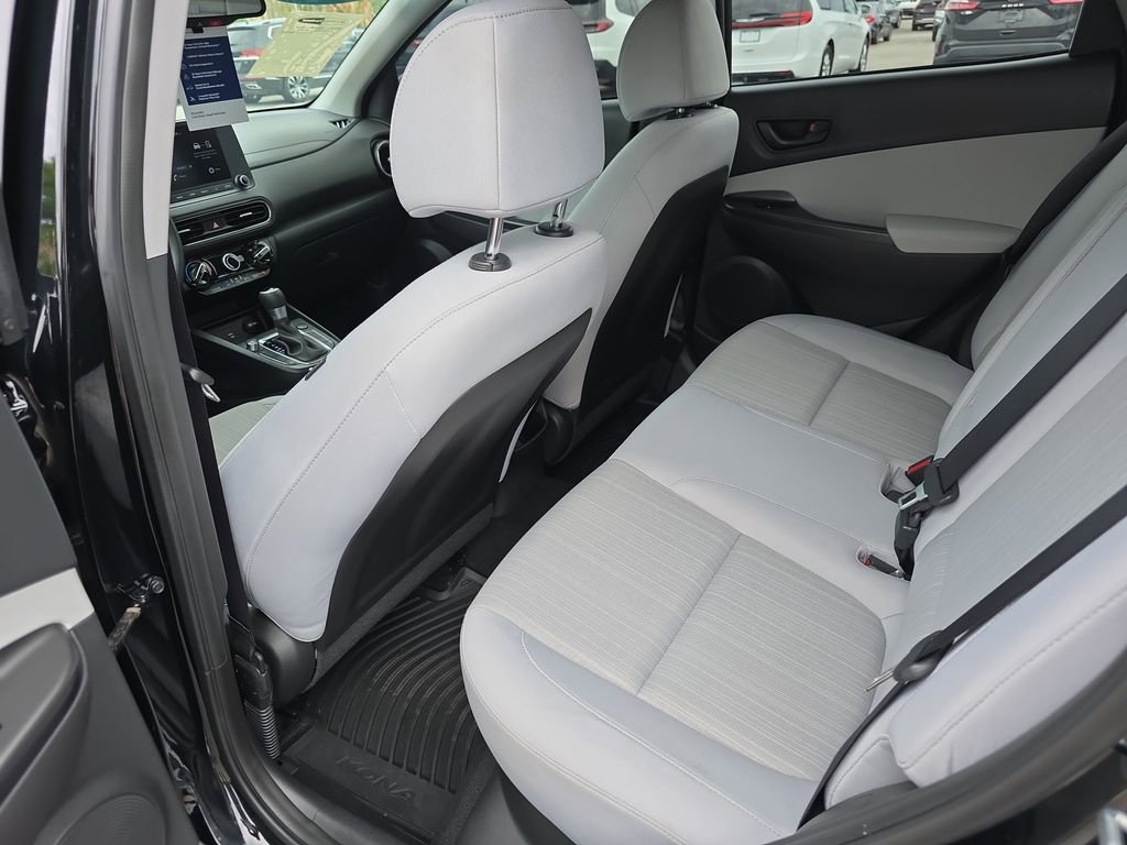 Used 2023 Abyss Black Pearl Hyundai SEL image 28
