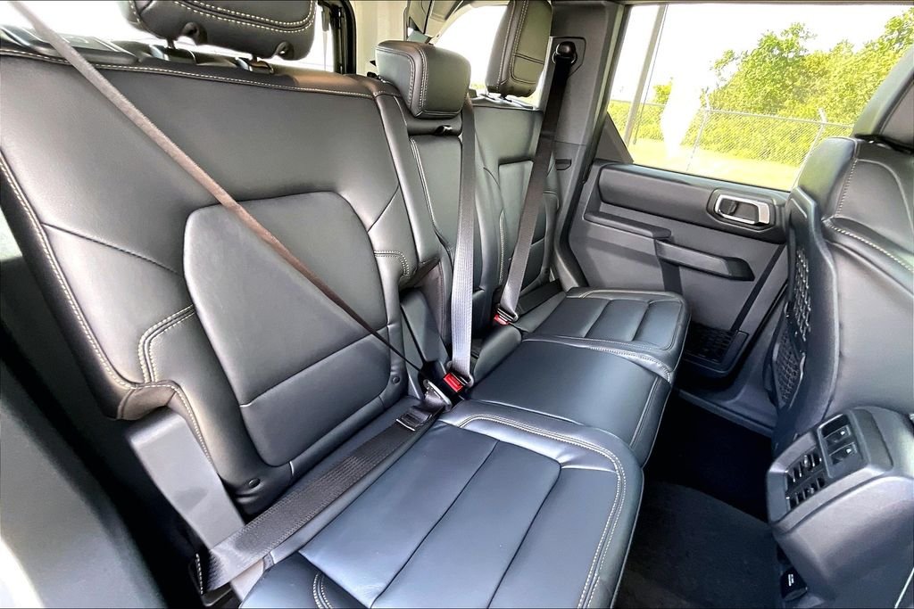 New 2025 Ford Bronco Badlands 4D Sport Utility