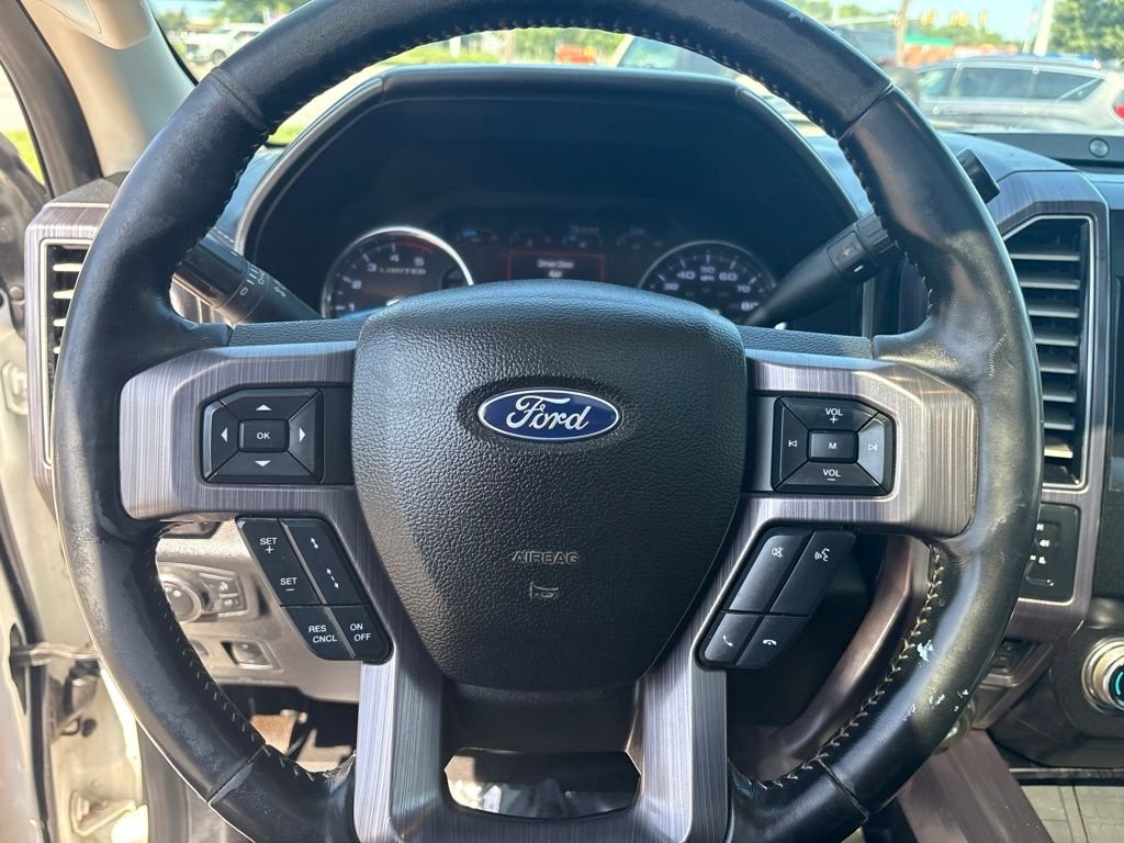Used 2021 White Ford Limited image 20