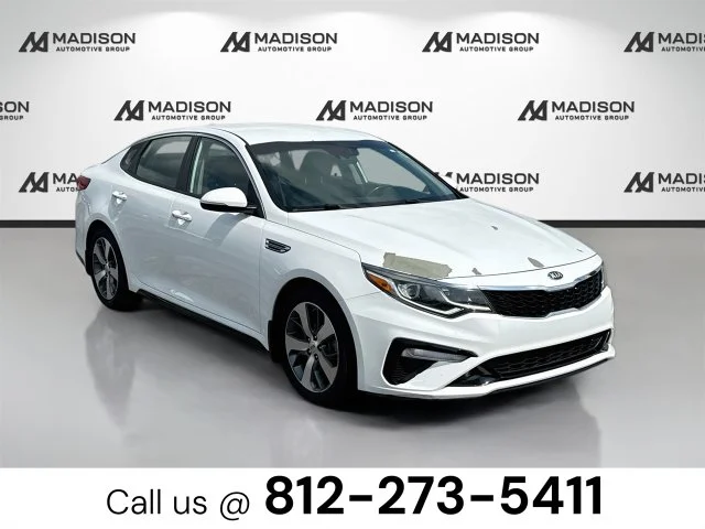Used 2019 White Kia S image 3