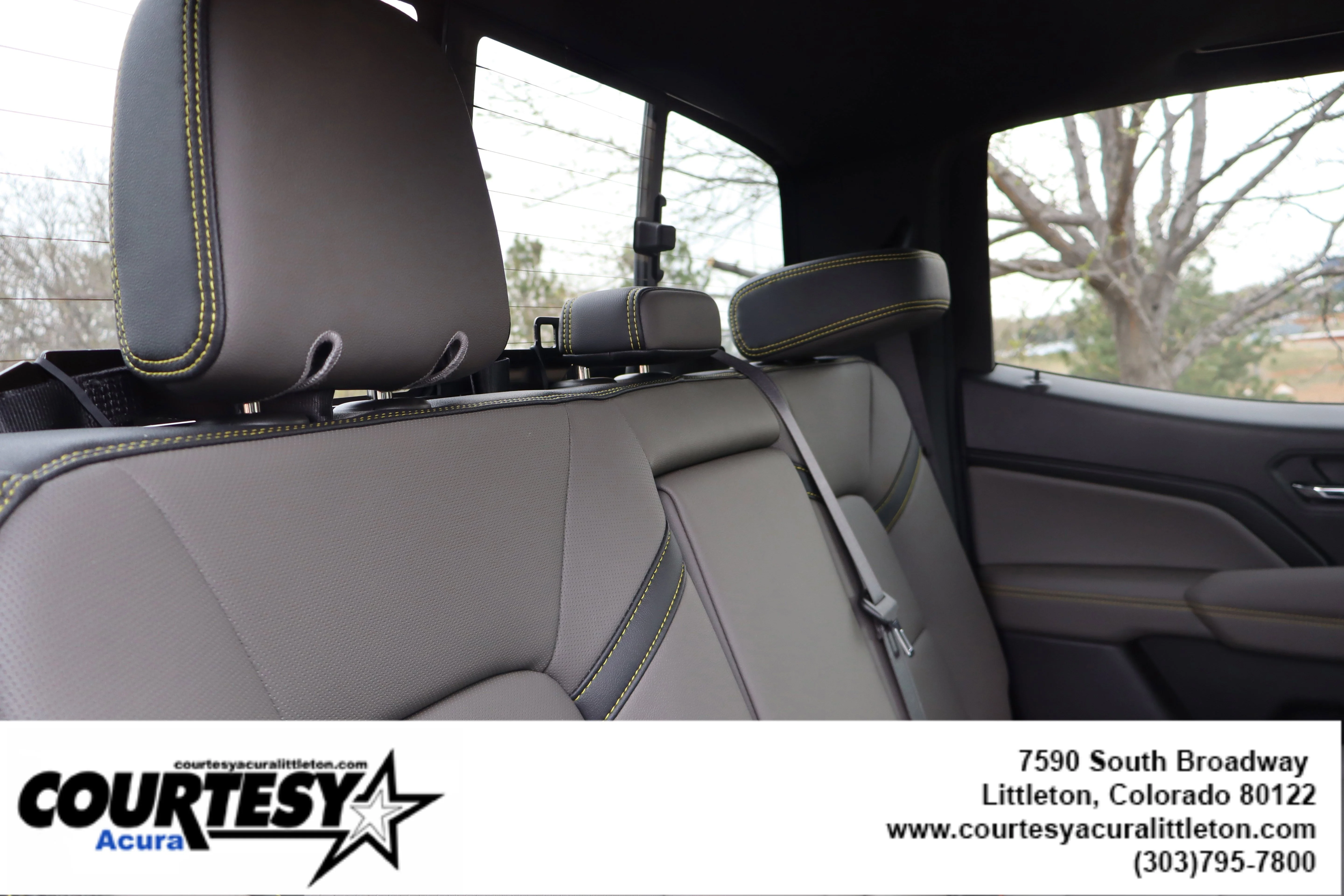 Used 2025 Black Chevrolet 4WD ZR2 image 30