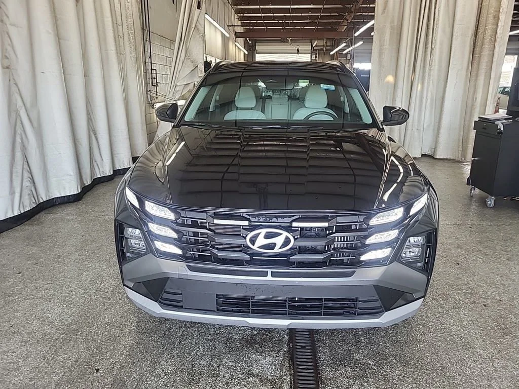 Certified Used 2025 Gray Hyundai Blue image 11