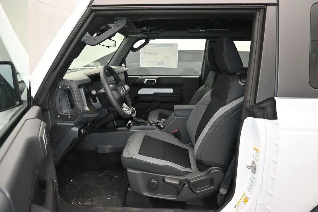 New 2026 Oxford White Ford Base image 13