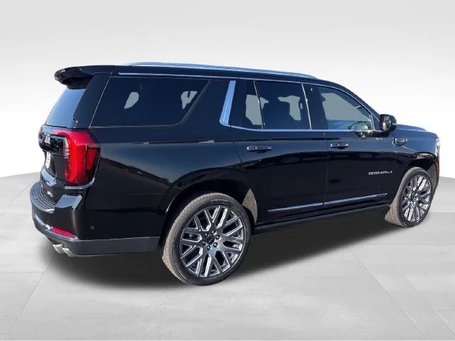 Used 2026 Onyx Black GMC Denali Ultimate image 6