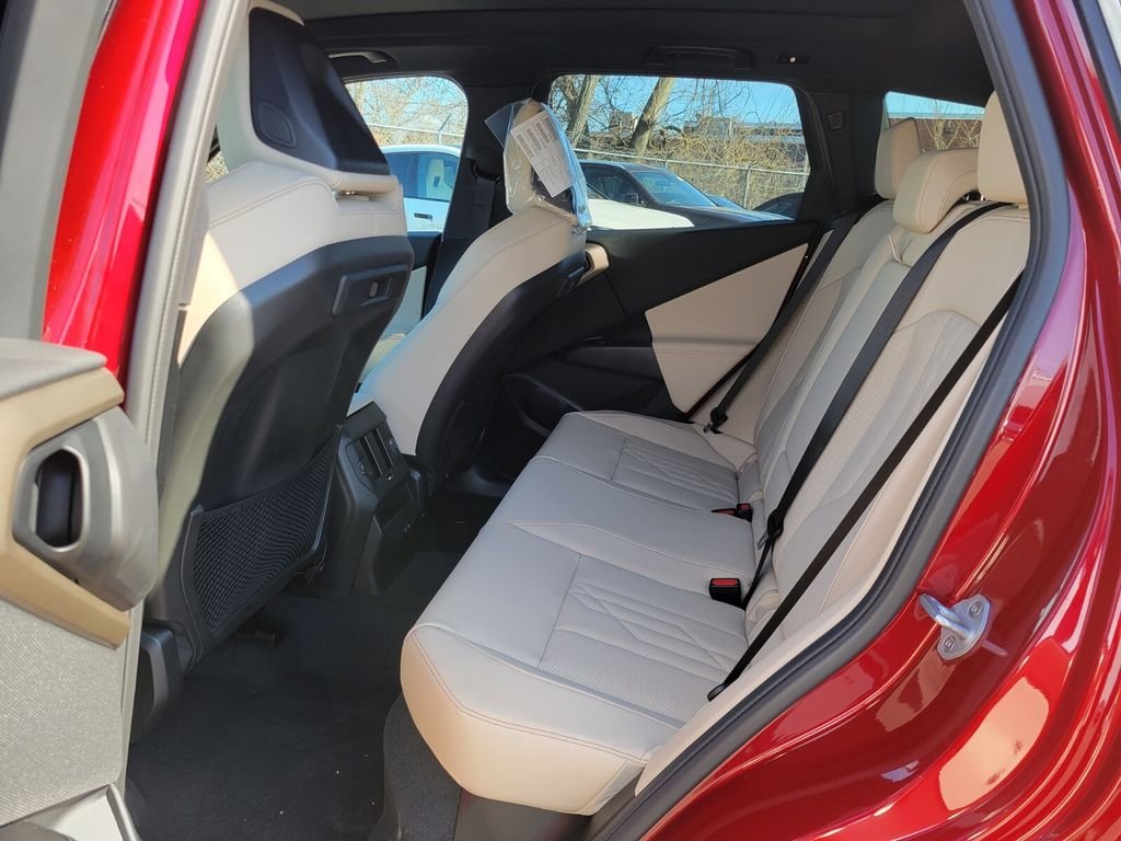 2025 BMW X3 30 - Photo 16