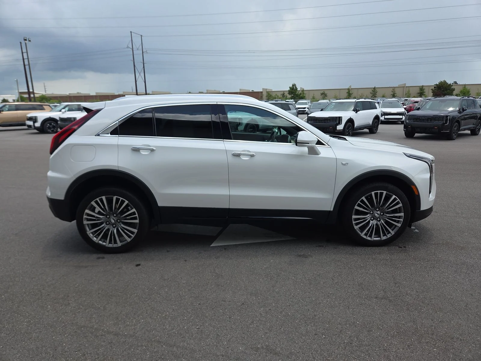 Used 2024 Crystal White Tricoat Cadillac Premium Luxury image 6