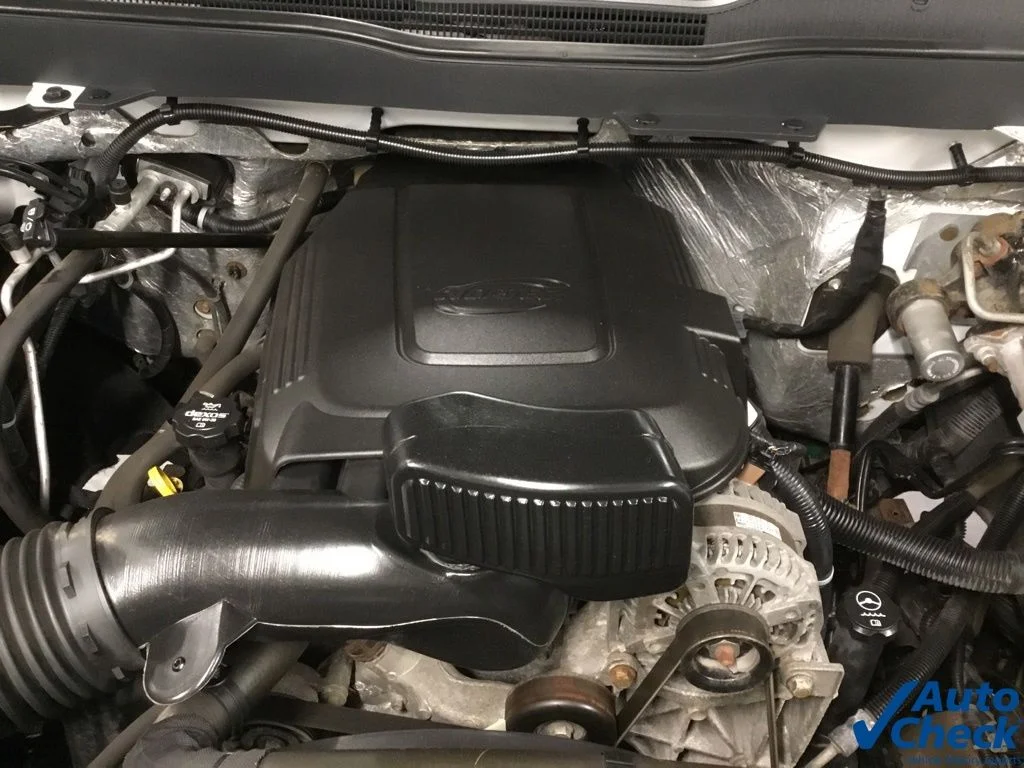 Used 2018 White Chevrolet Work Truck image 34
