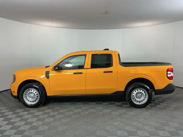 Used 2026 Orange Ford XL image 8