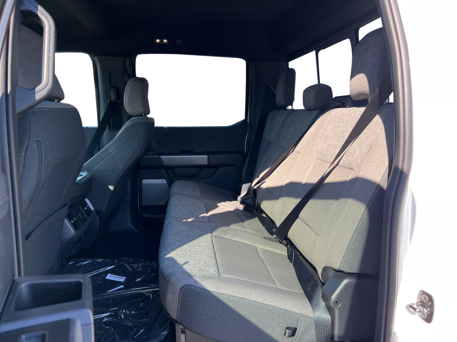 New 2025 OXFORD WHITE Ford XLT Hybrid image 16