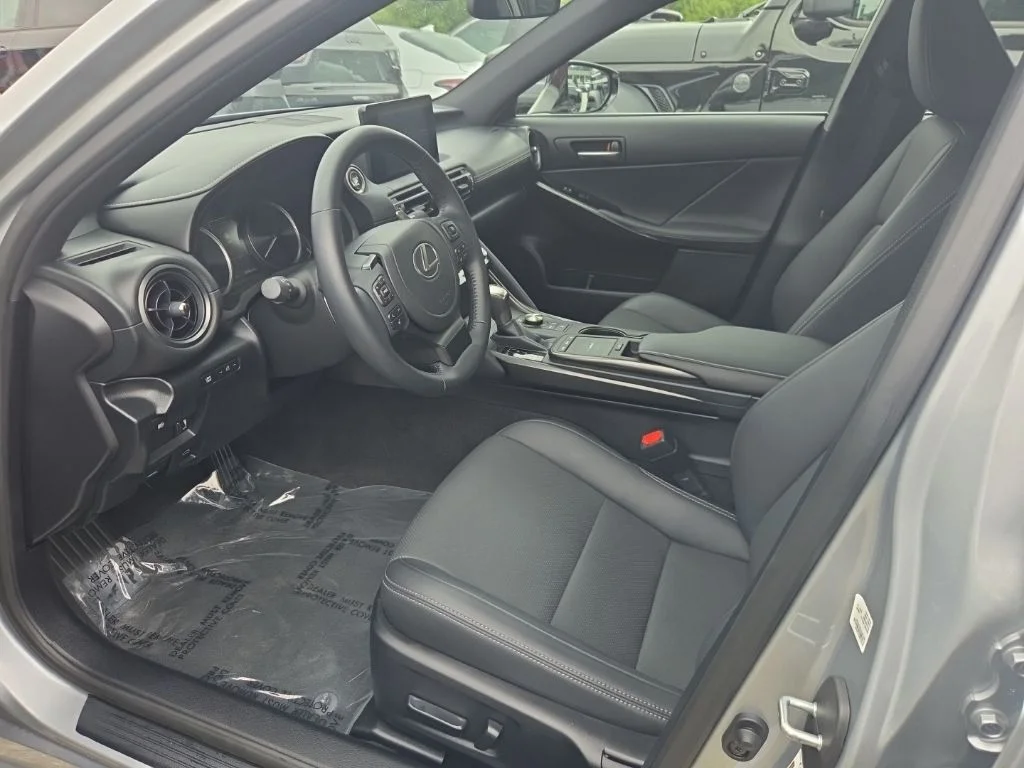 Used 2025 Silver Lexus 350 F SPORT Design image 3