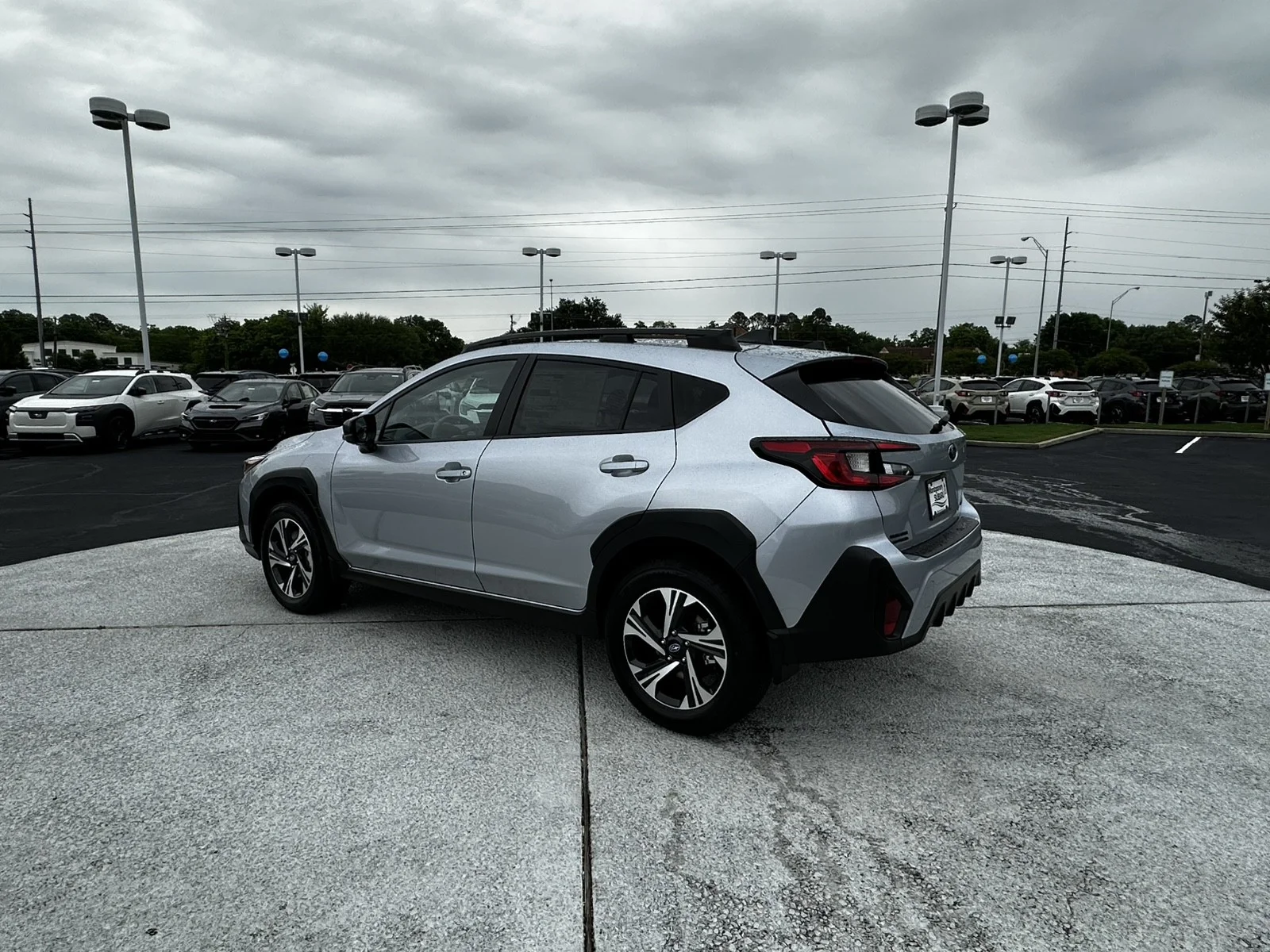 New 2026 ICE SILVER METALLIC Subaru Premium image 5