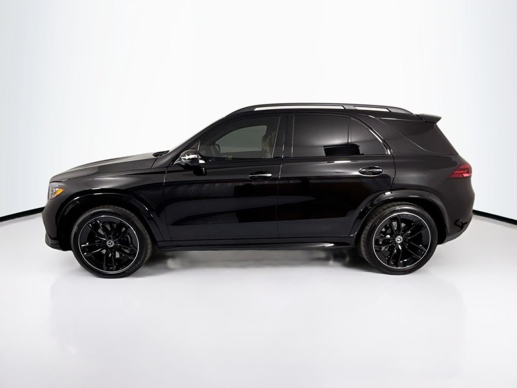New 2026 Obsidian Black Metallic Mercedes-Benz GLE 580 image 8