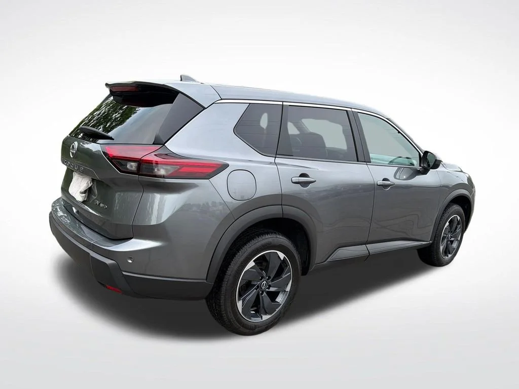2024 Nissan Rogue SV - Photo 6