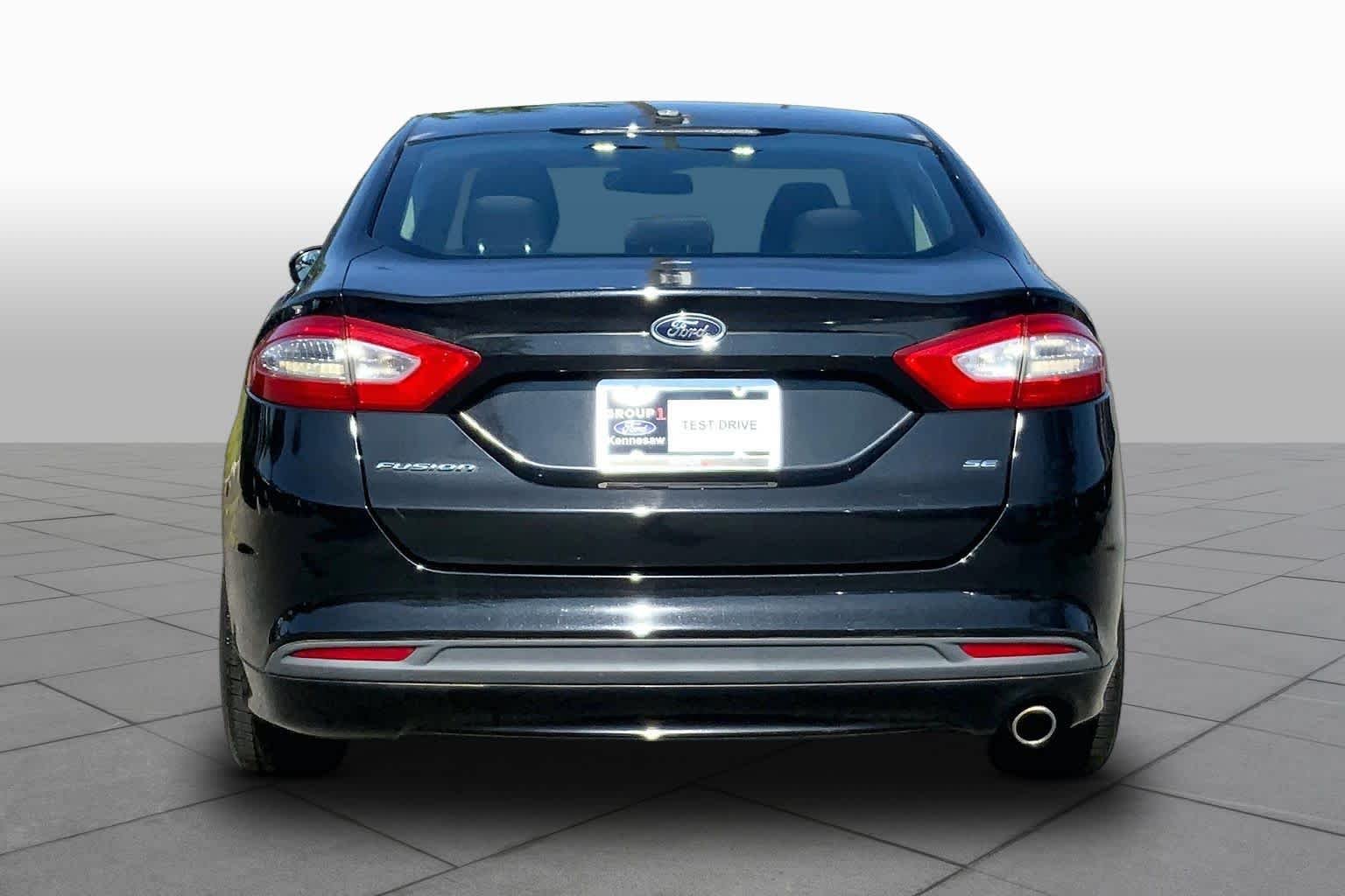 Pre-Owned 2013 Ford Fusion SE