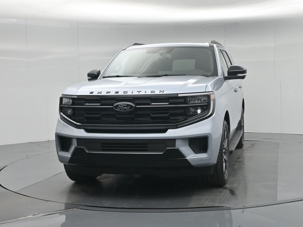 New 2026 Glacier Gray Metallic Tri-Coat Ford Platinum image 56