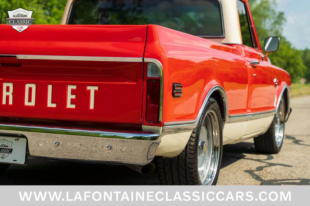 Used 1968 Orange Chevrolet  image 25
