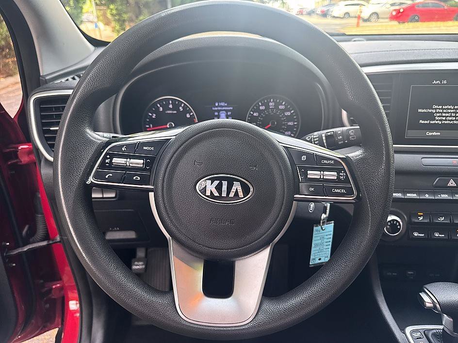 Used 2022 Hyper Red Kia LX image 13