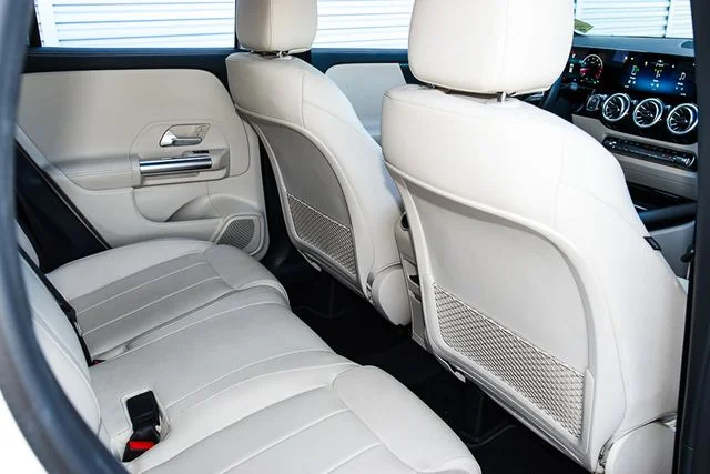 Used 2025 White Mercedes-Benz GLA 250 image 26