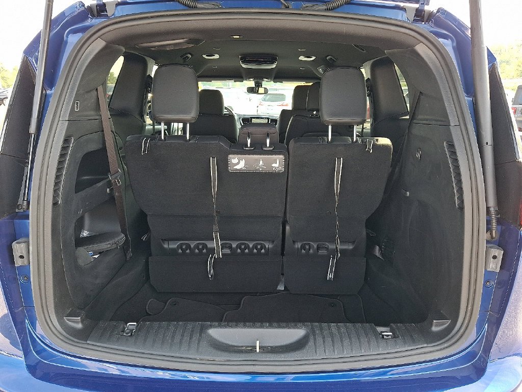 Used 2020 Blue Chrysler Touring L image 29