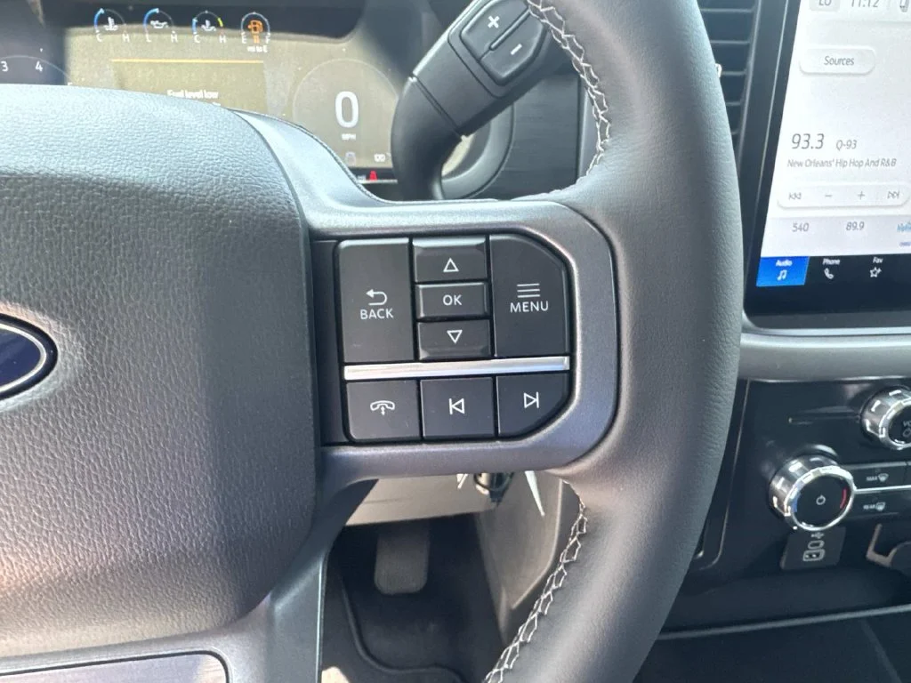 New 2026 Oxford White Ford XLT image 40