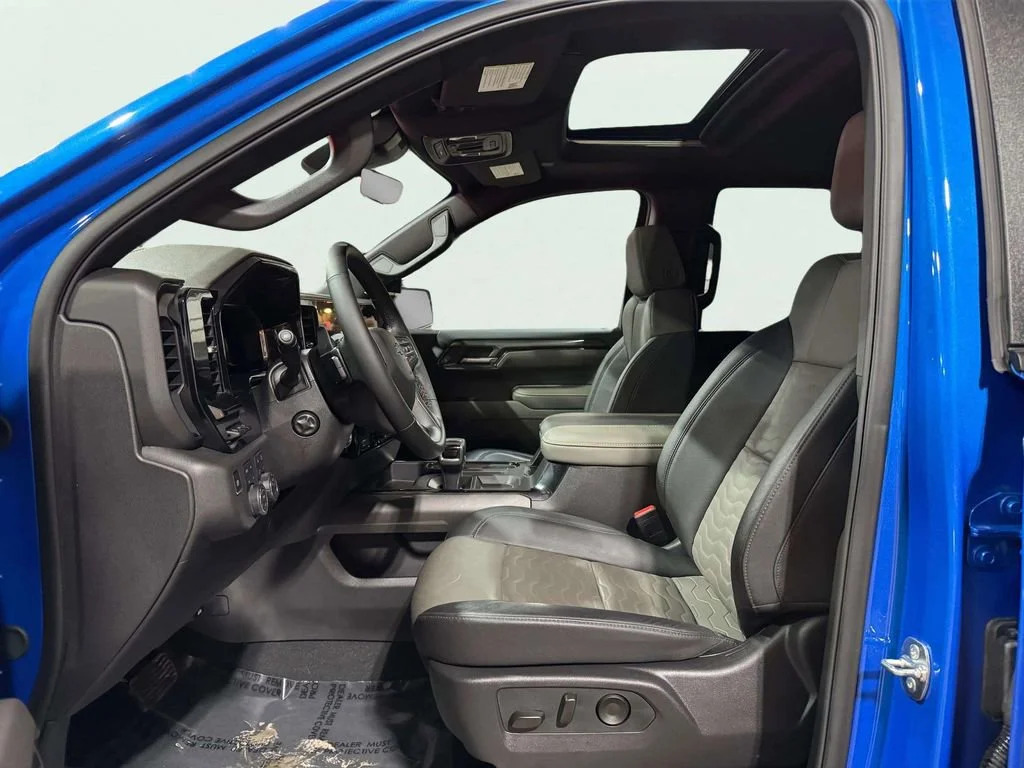 2025 Chevrolet Silverado 1500 ZR2 - Photo 23