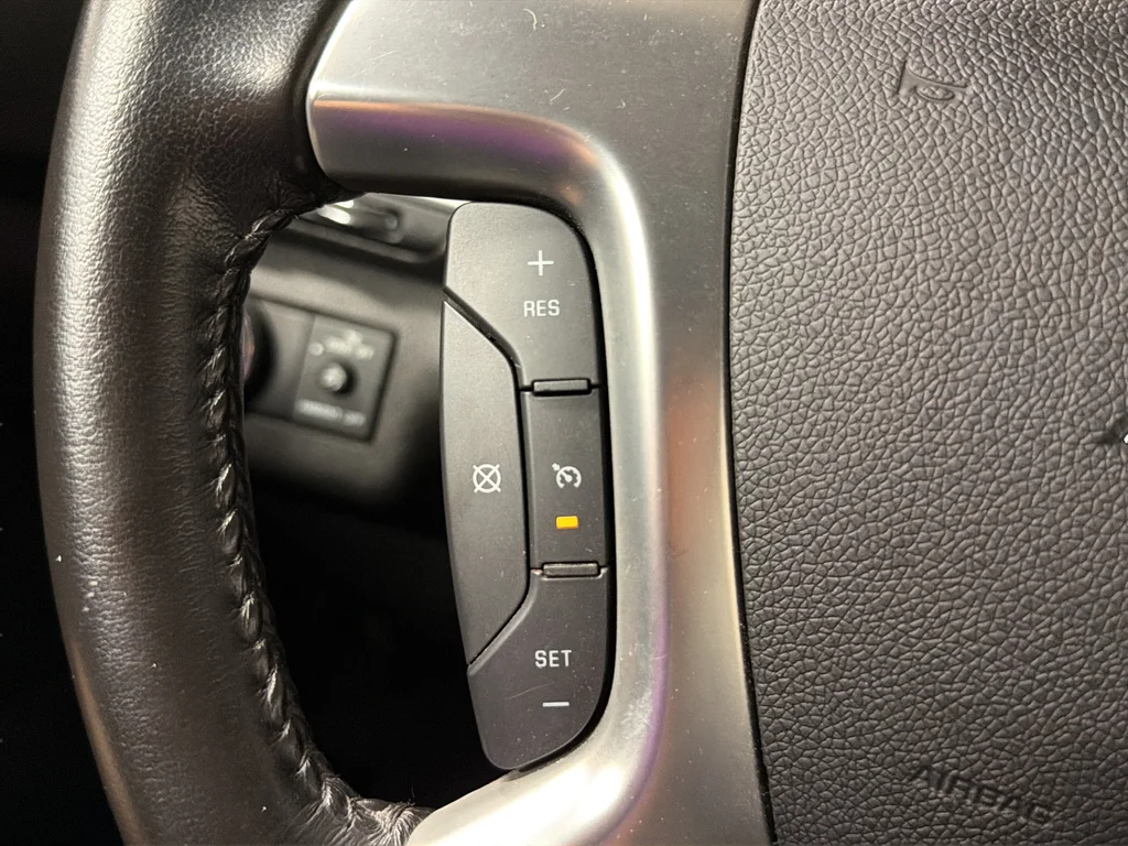 Used 2014 Blue Chevrolet LT image 16