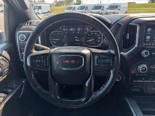 Used 2022 SUMMIT WHITE GMC AT4 image 14