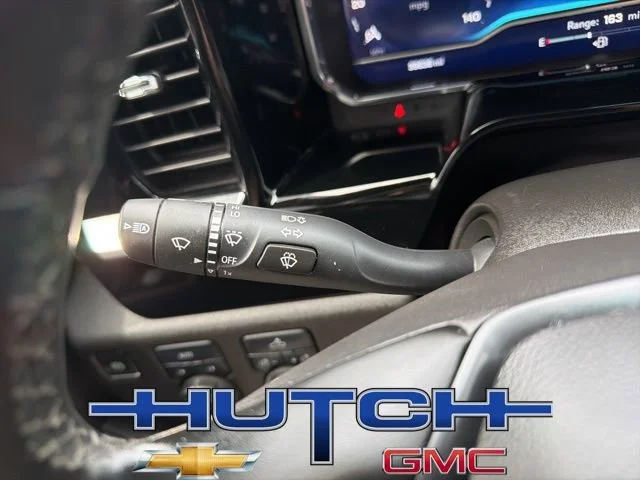 Used 2025 Cypress Gray Chevrolet LT image 30