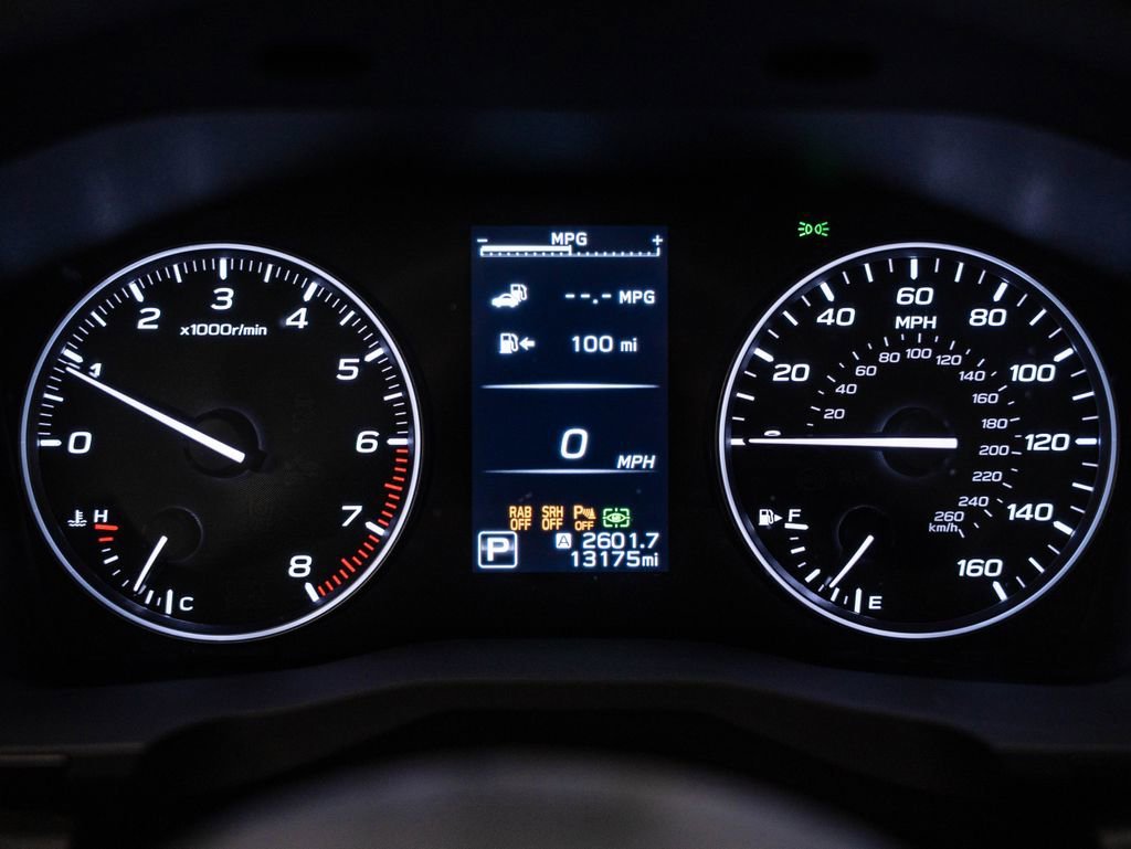 Used 2024 Crystal White Pearl Subaru Onyx Edition image 34