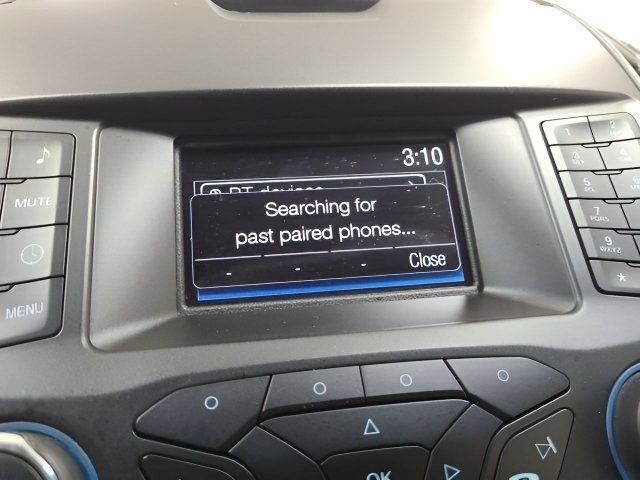 Used 2015 Oxford White Ford SE image 29
