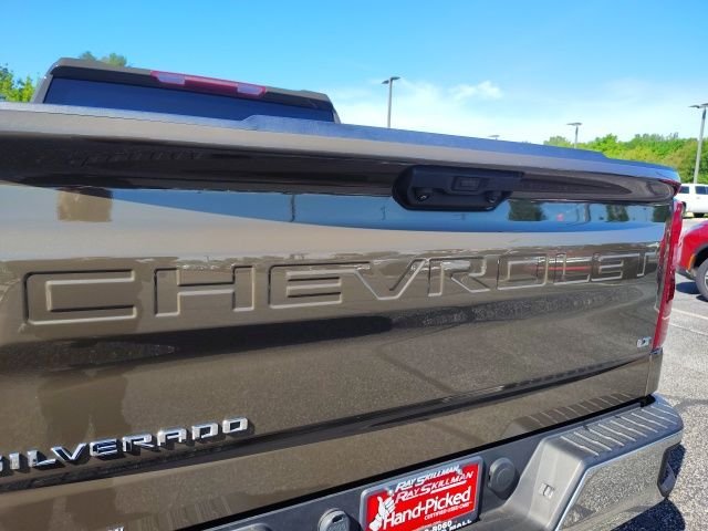 Used 2023 Brown Chevrolet LT image 30