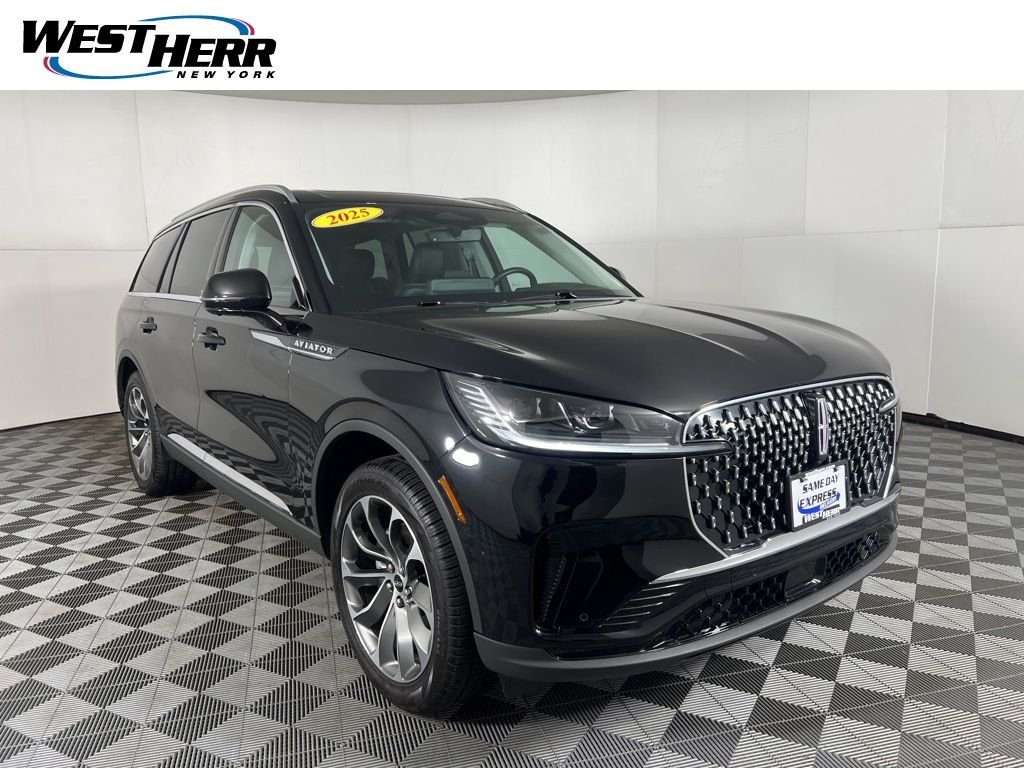 2025 Lincoln Aviator Reserve AWD's photo