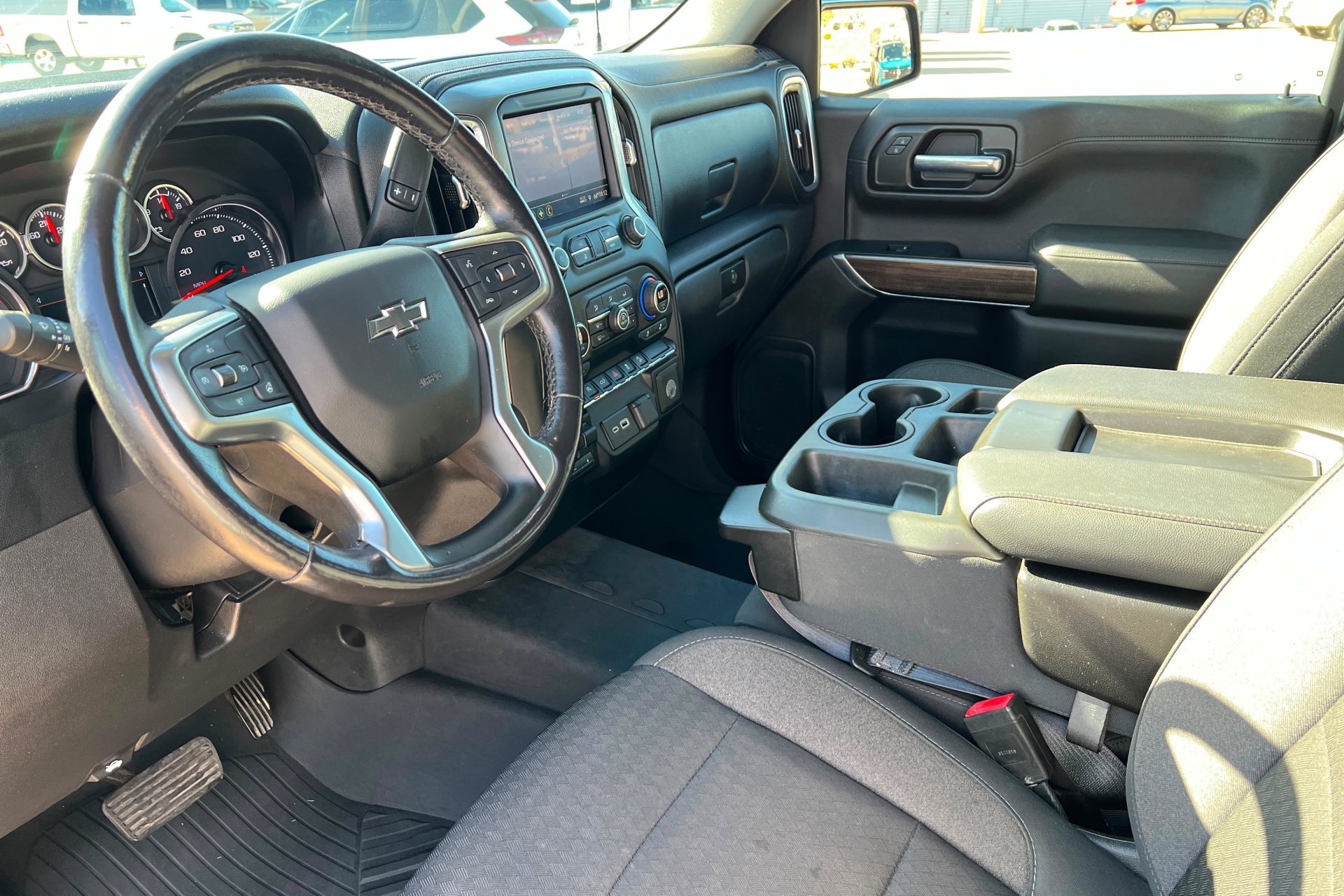 2020 Chevrolet Silverado 1500 RST - Photo 16