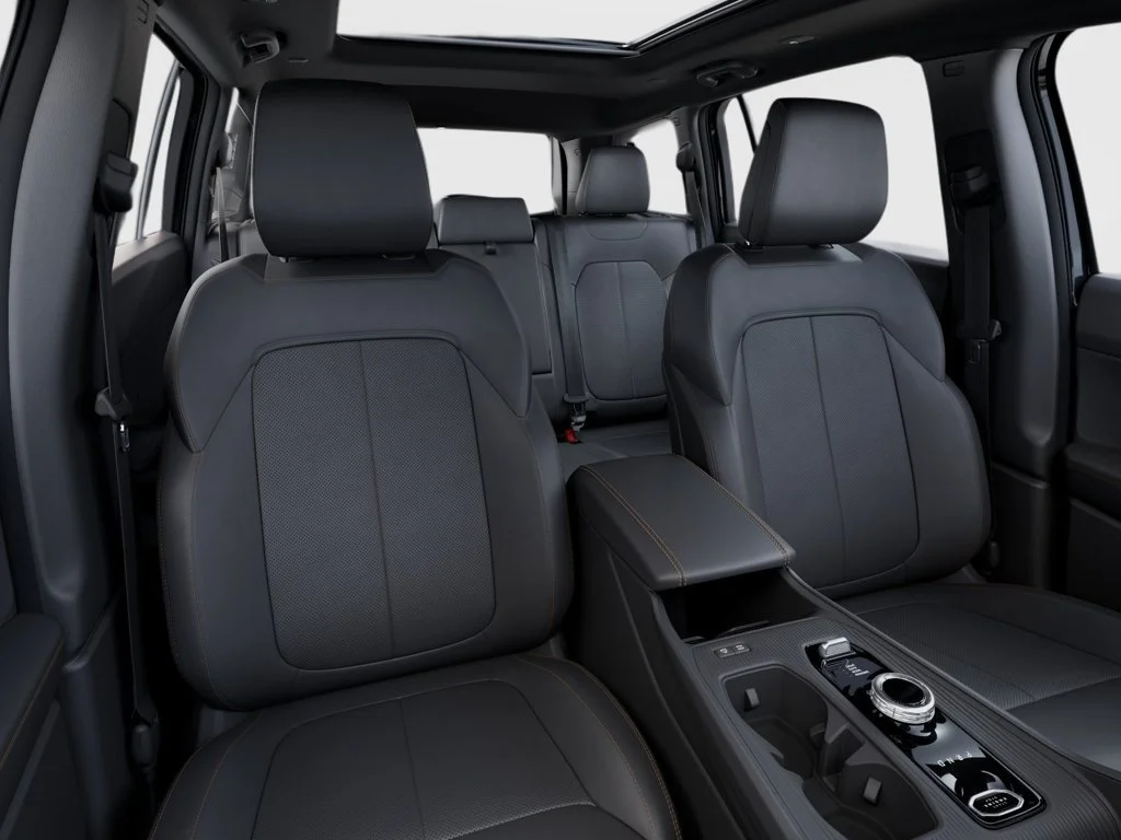 New 2026 Sting-Gray Clear-Coat Exterior Paint Jeep Limited image 18