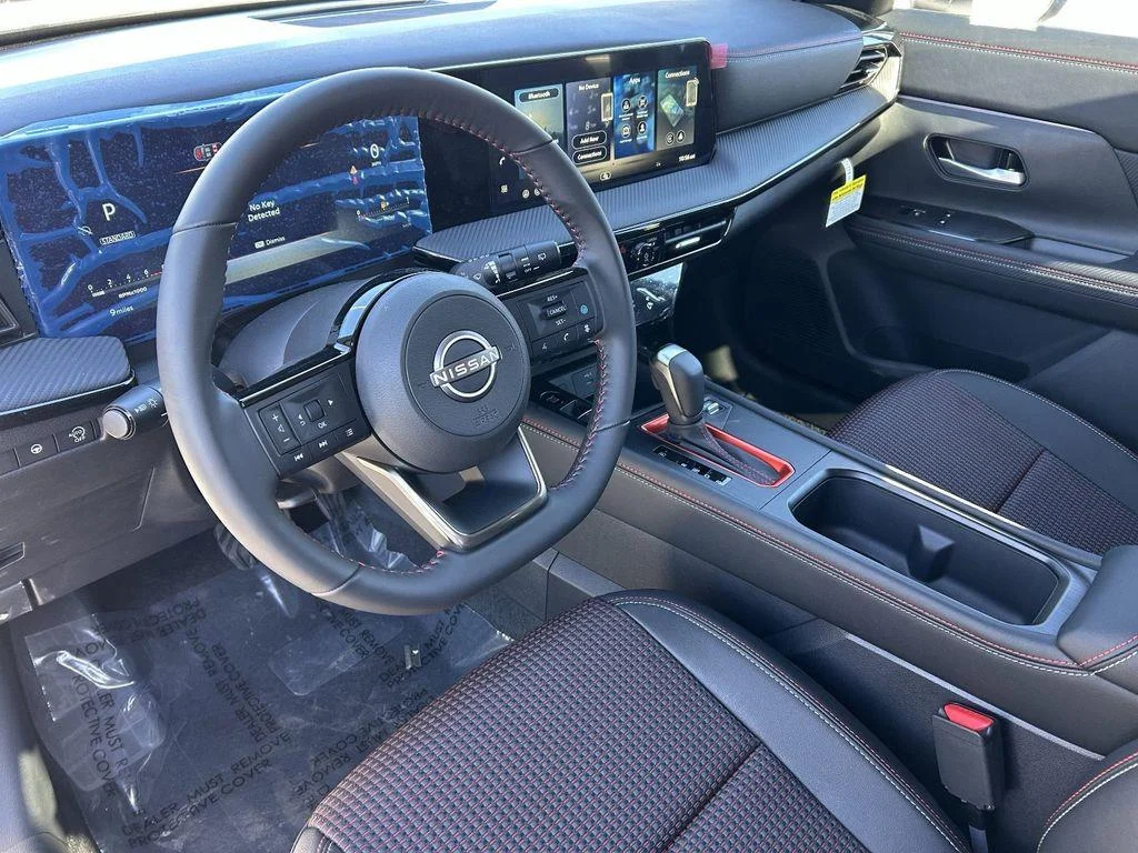 New 2026 Aspen White Tricoat Nissan SR image 17