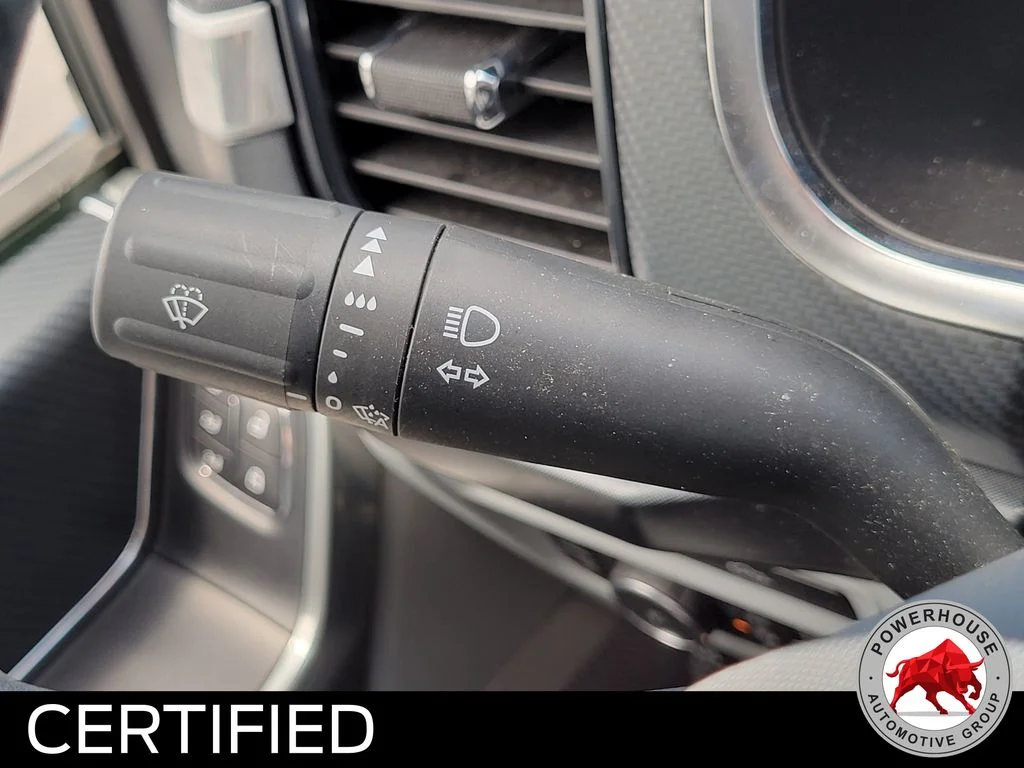 Used 2023 Gray Ford Limited image 31