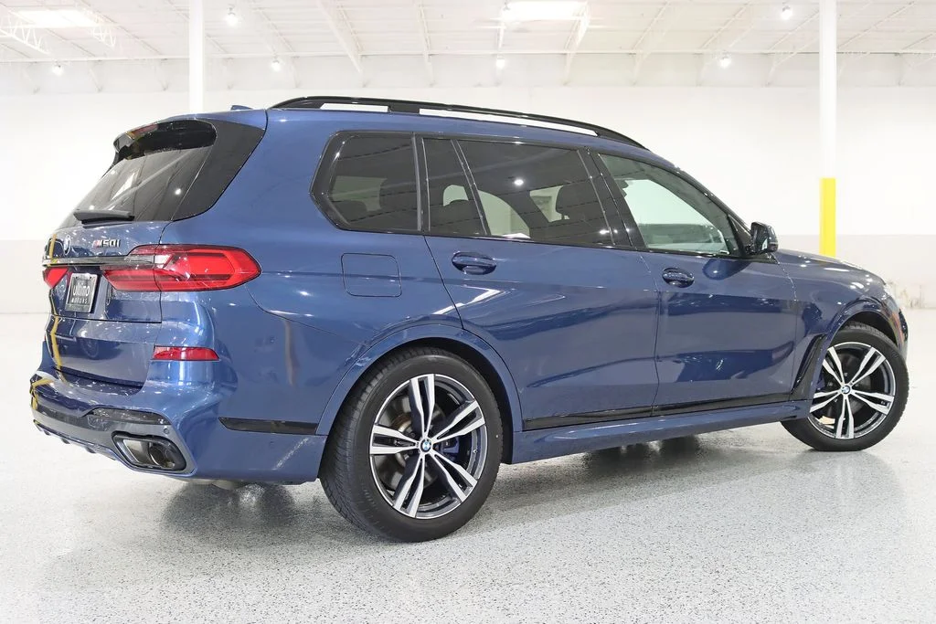 Used 2022 Blue BMW M50i image 9