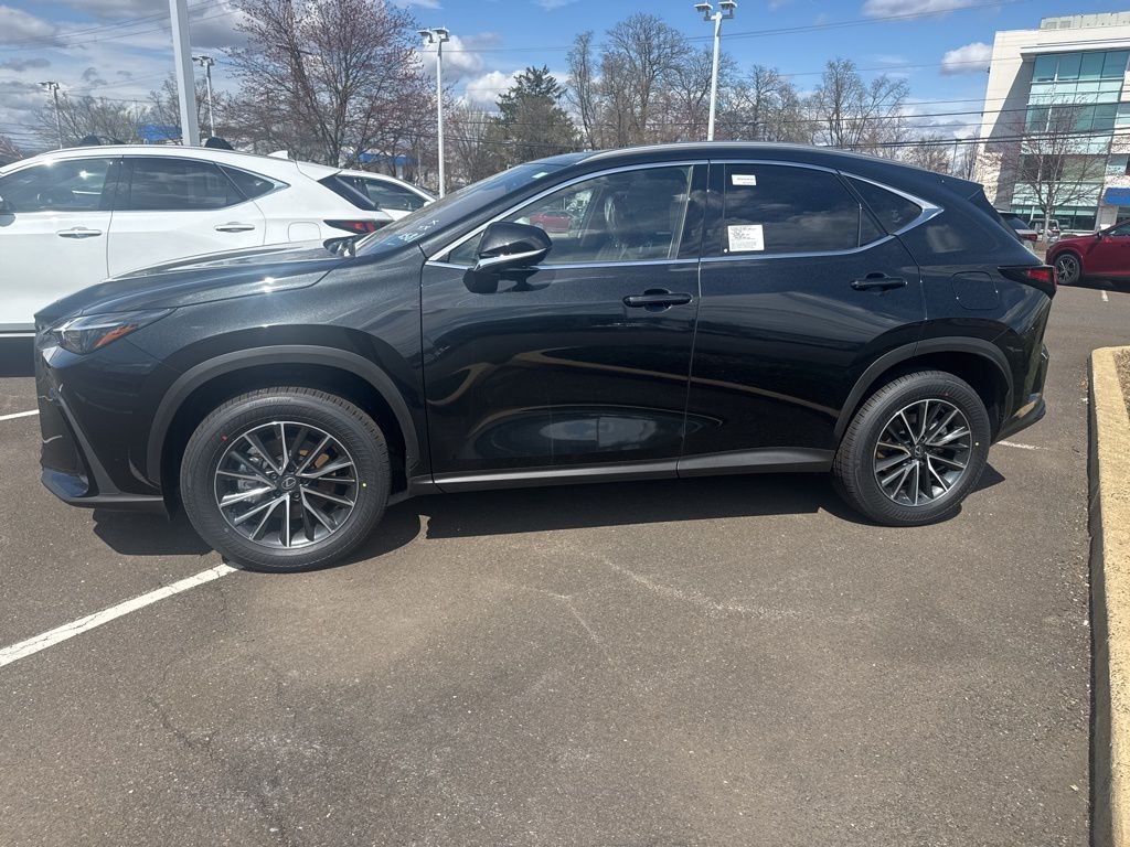 2026 Lexus NX 450h+ Premium - Photo 5